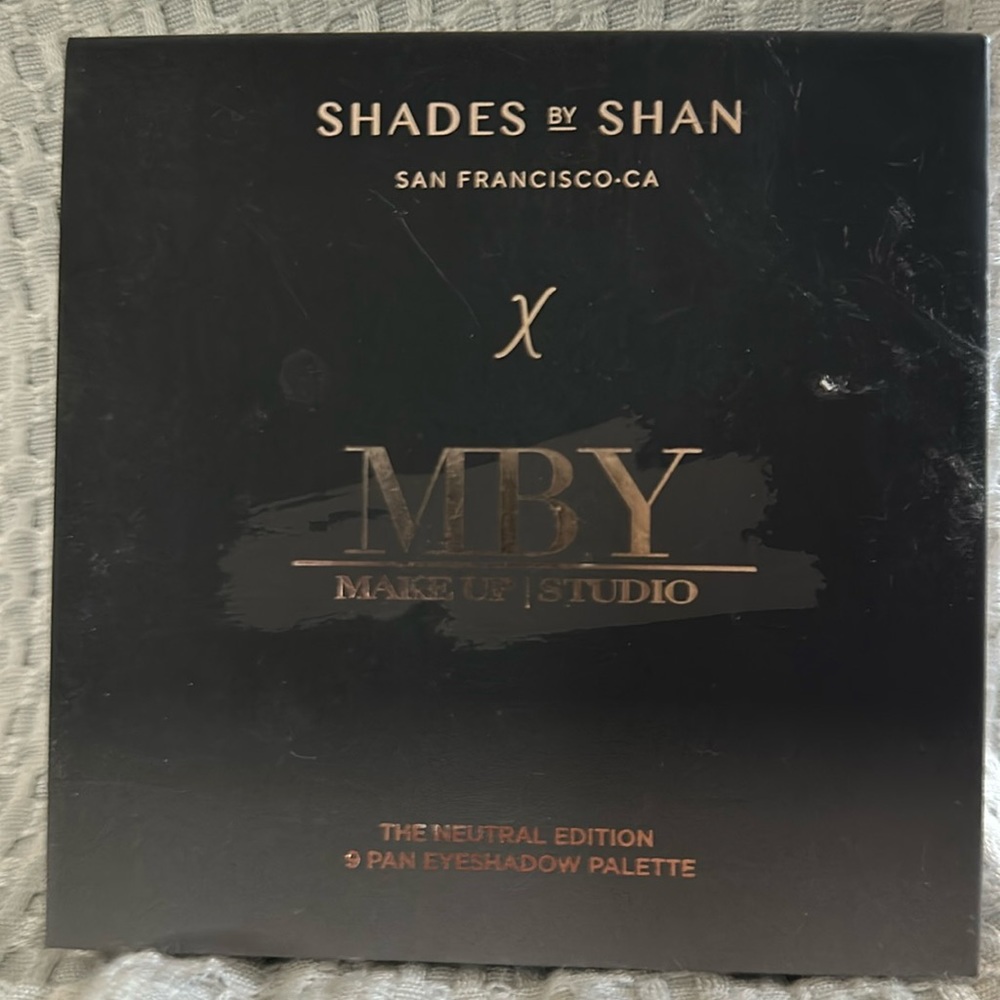 Shades by Shan eyeshadow pallet